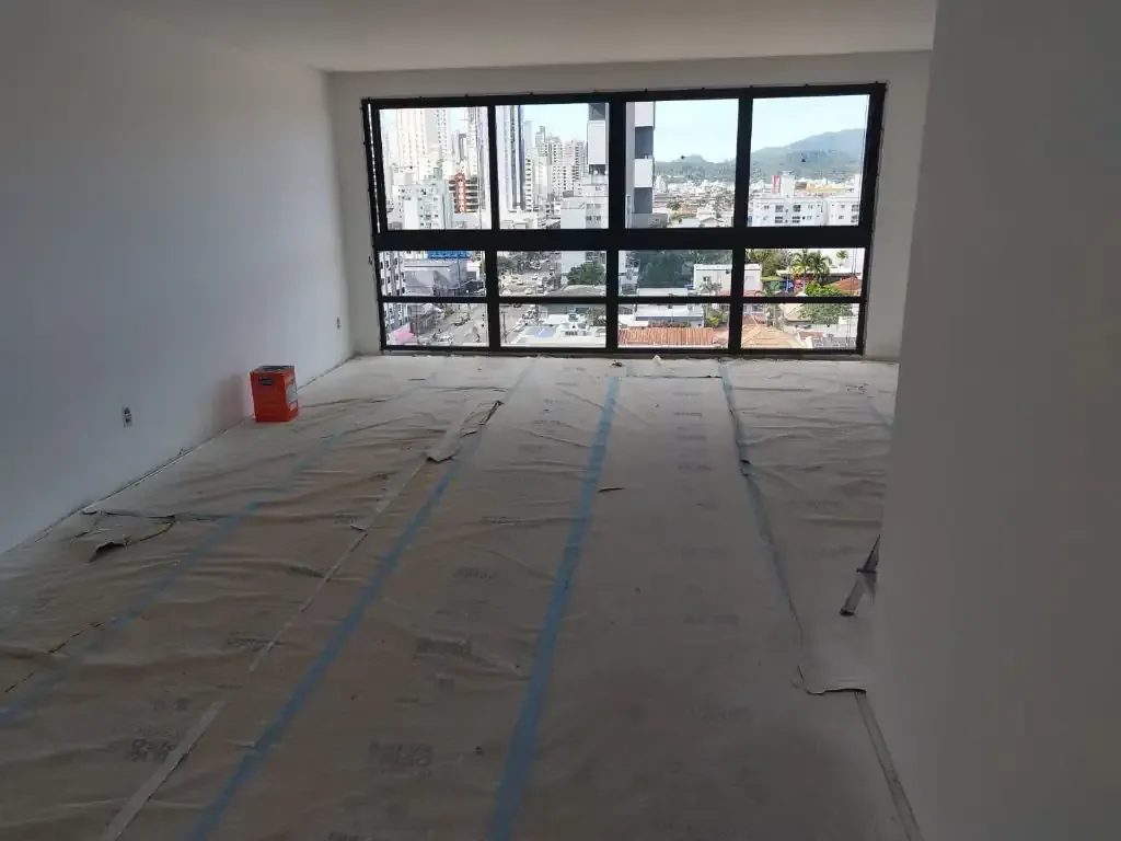 Foto 4 de Apartamento Novo no Centro de Balneário Camboriú – 3 Suítes, 120m², Pronto para Morar | Permuta com Automóveis Aceita